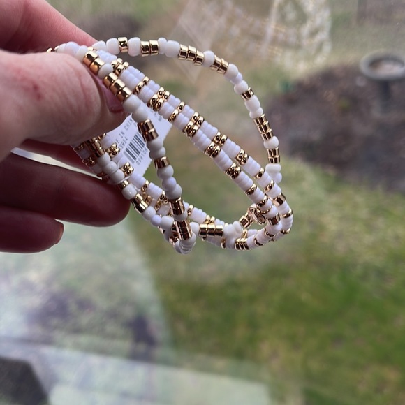 Jcrew white and gold stretch bracelet nwt - Picture 3 of 3